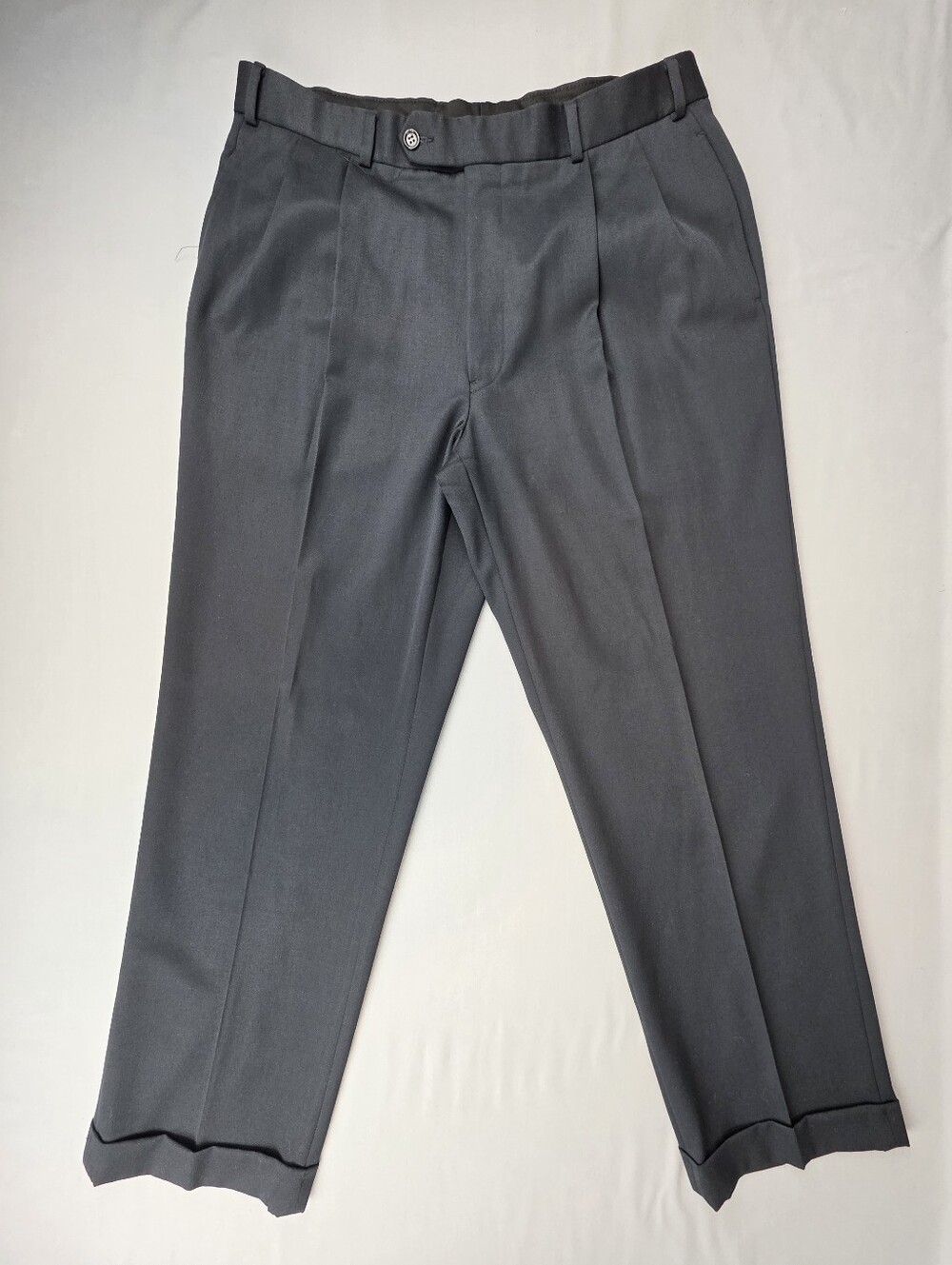 Brooks Brothers Men's Wool Dress Pants 35x30 Navy Pleated Front Cuffed Hem